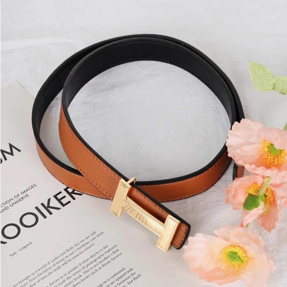Classic H Gold Logo Reversible Leather Belt Tan/Black